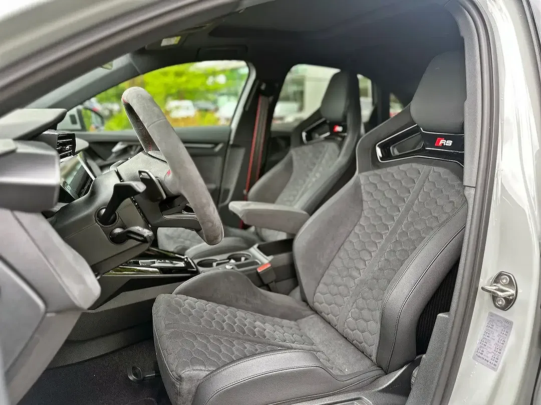 Audi RS3 - Thumbnail 9
