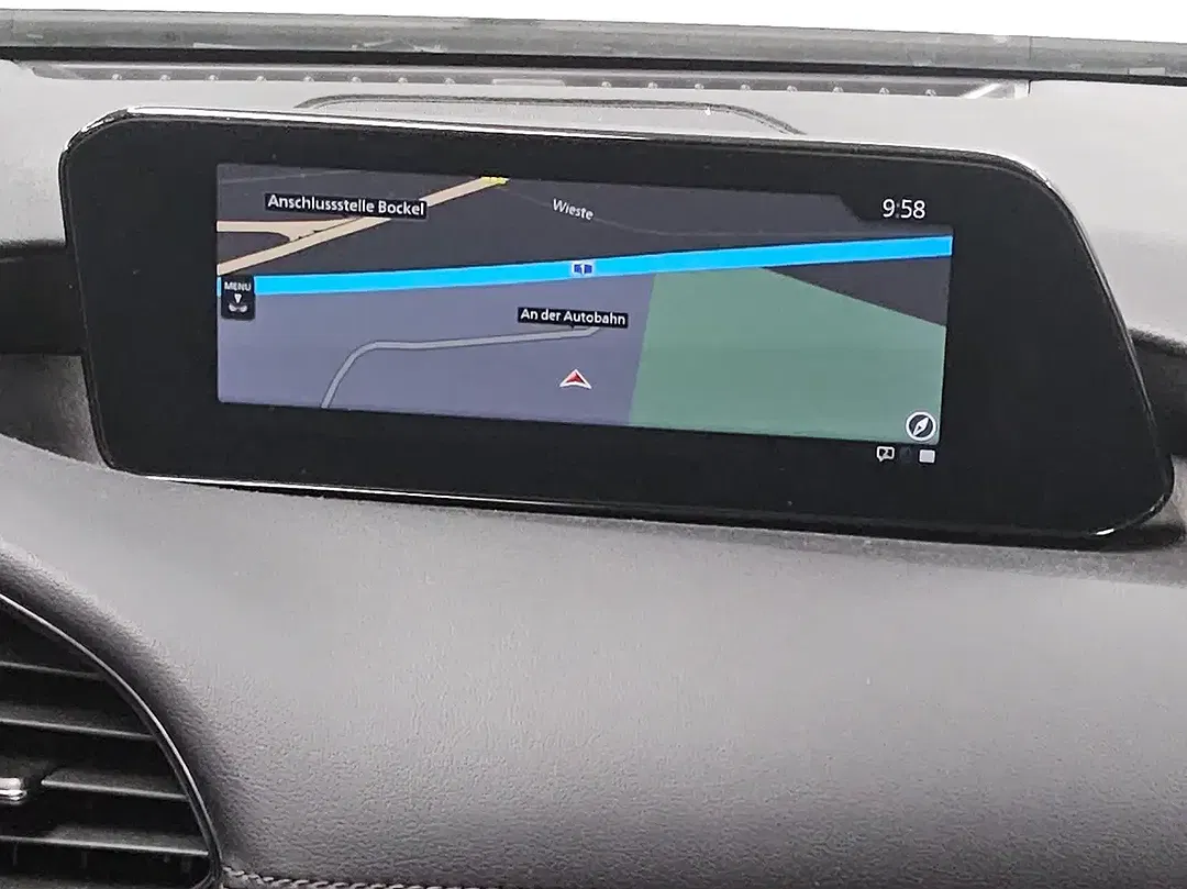 Mazda 3 - Thumbnail 6