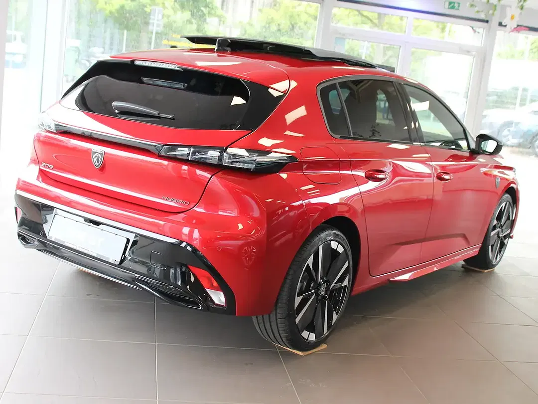 Peugeot 308 - Thumbnail 4