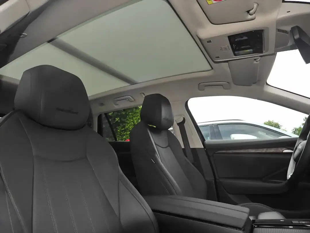 Skoda Superb - Thumbnail 10