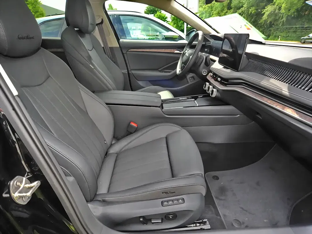 Skoda Superb - Thumbnail 11