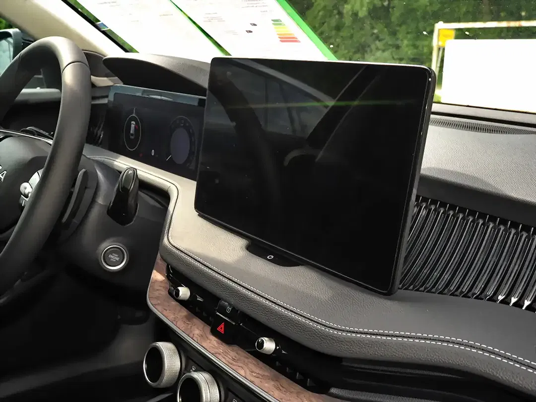 Skoda Superb - Thumbnail 8