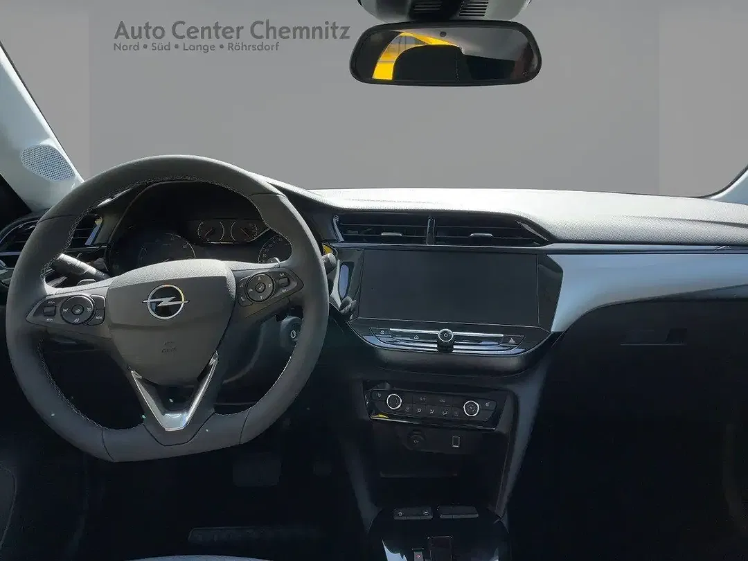 Opel Corsa - Thumbnail 10