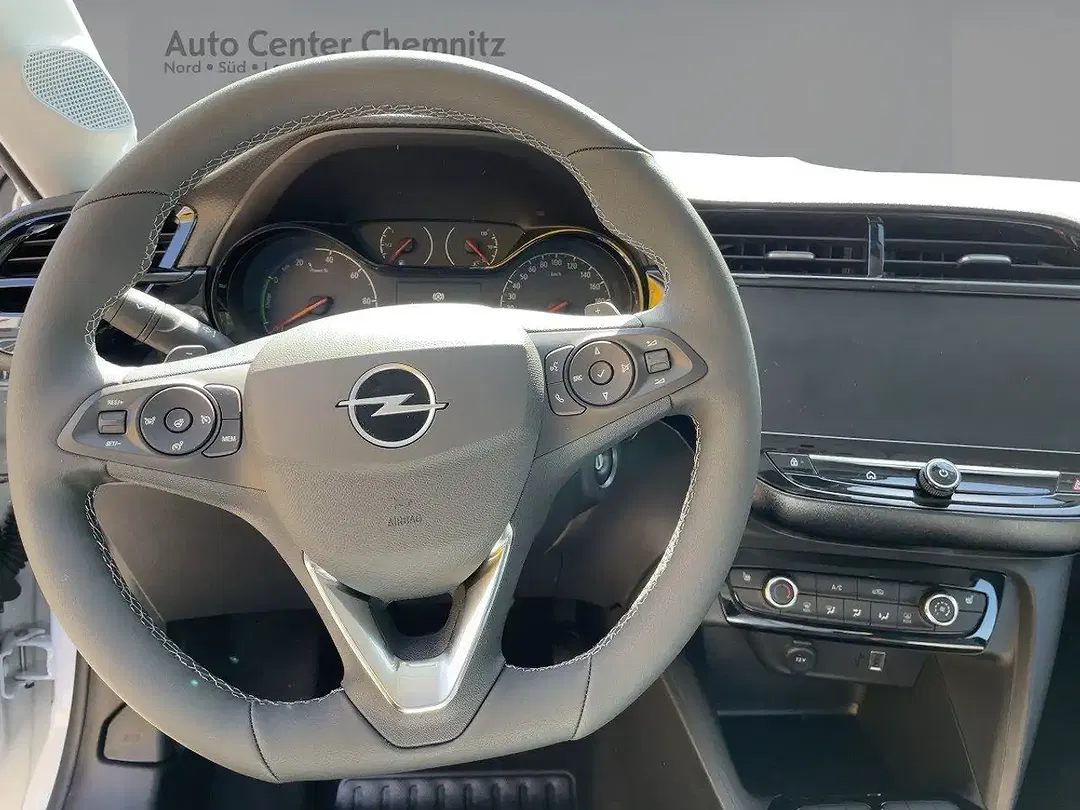 Opel Corsa - Thumbnail 9