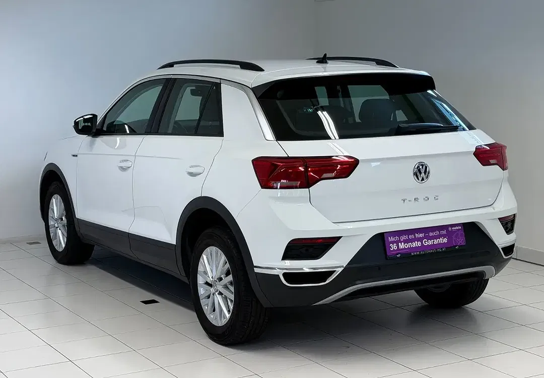 Volkswagen T-Roc - Thumbnail 7