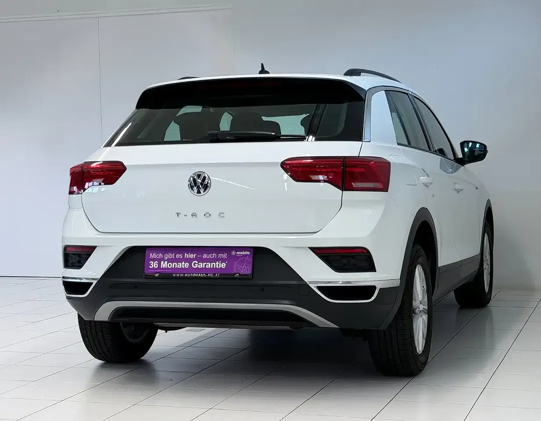 Volkswagen T-Roc - Thumbnail 9