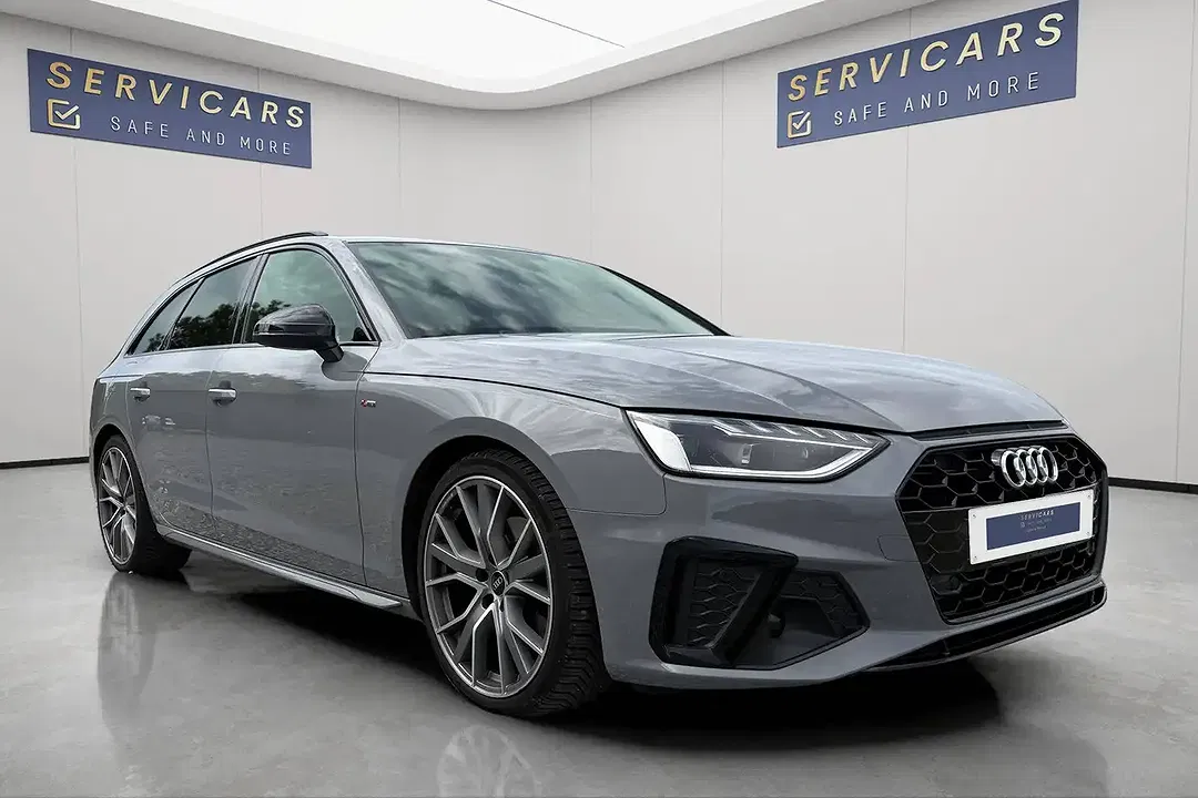 Audi A4 - Thumbnail 5