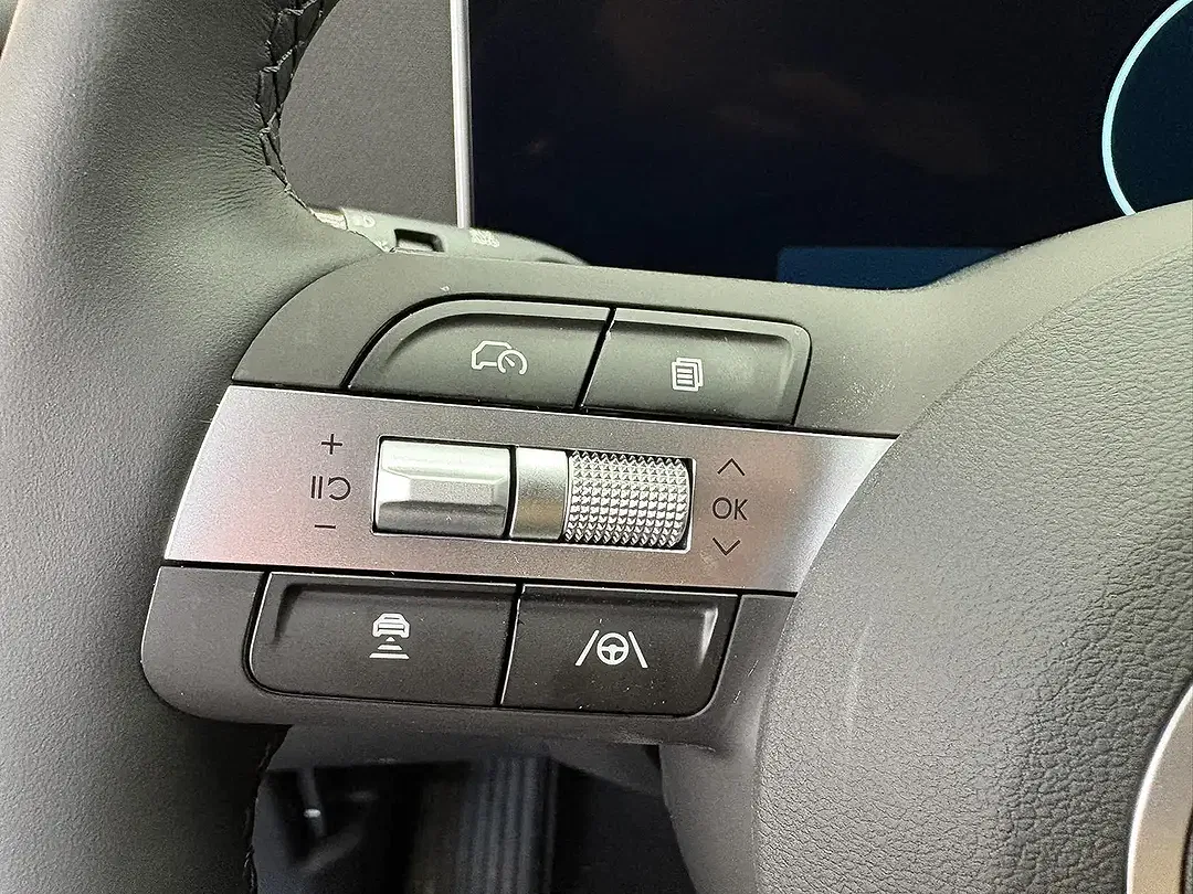 Hyundai TUCSON - Thumbnail 13