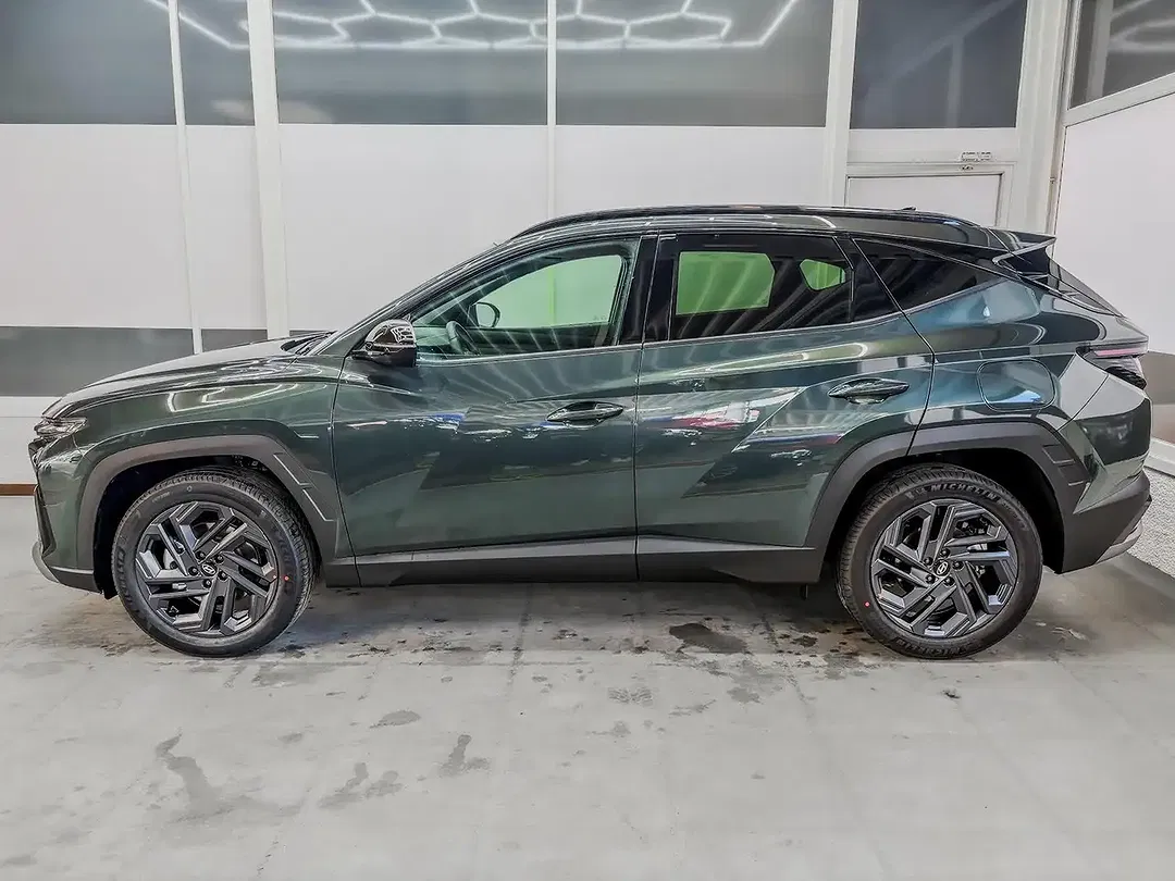 Hyundai TUCSON - Thumbnail 3