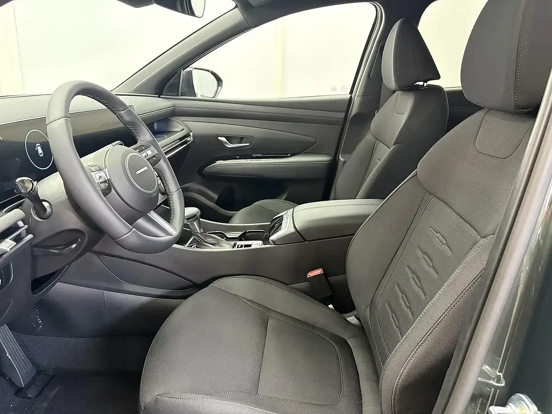 Hyundai TUCSON - Thumbnail 9