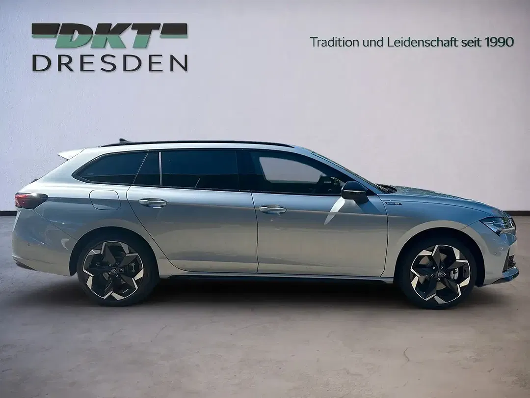 Skoda Superb - Thumbnail 4