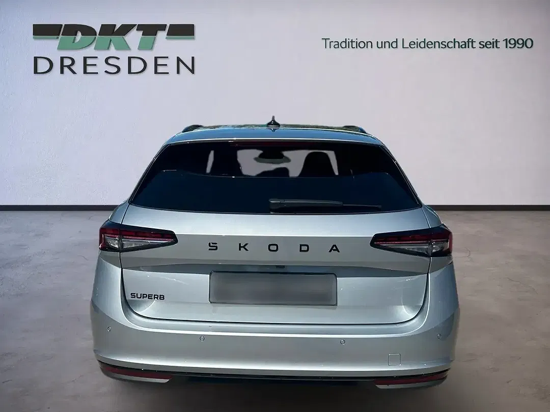 Skoda Superb - Thumbnail 6