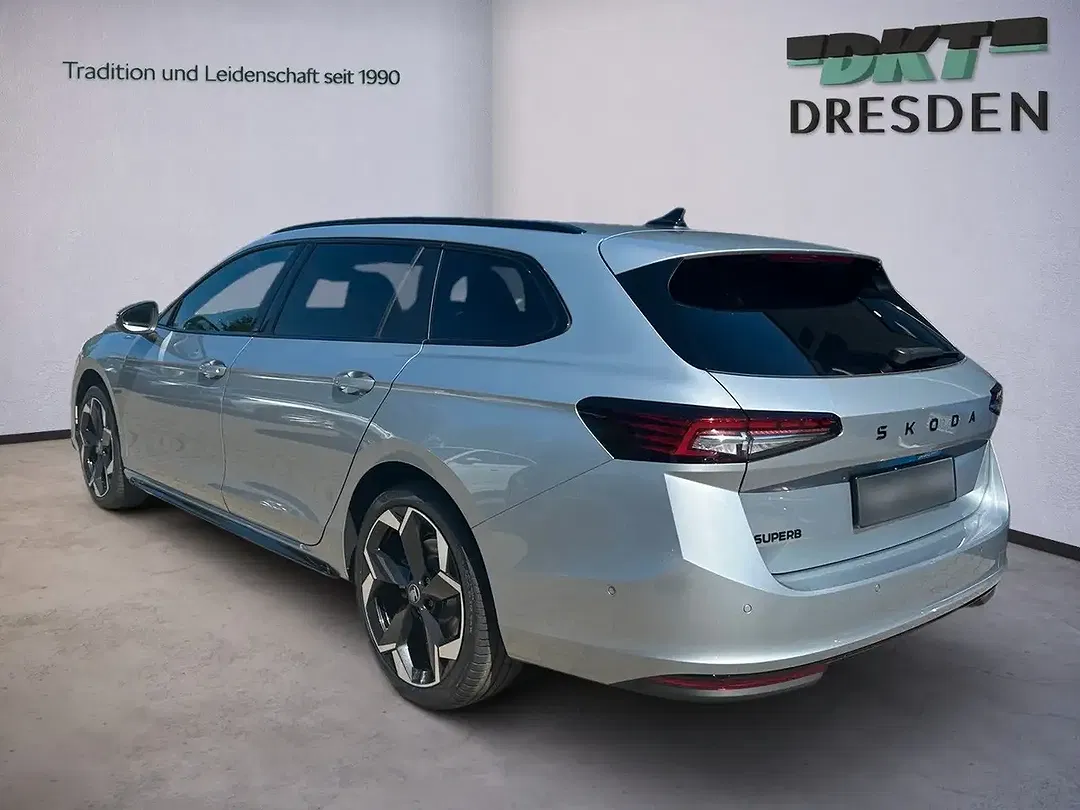Skoda Superb - Thumbnail 7