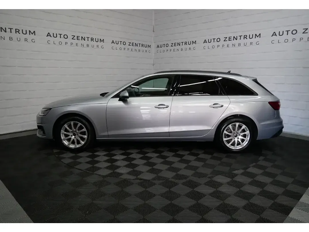 Audi A4 - Thumbnail 2