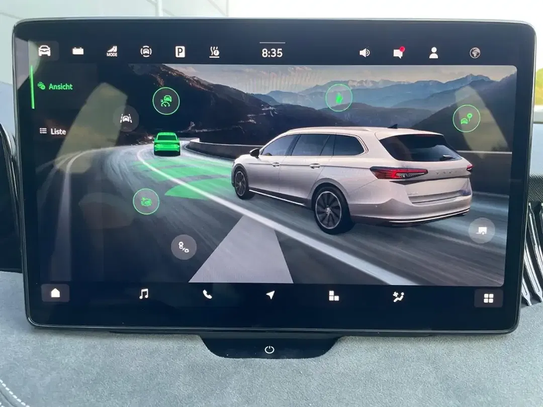 Skoda Superb - Thumbnail 15