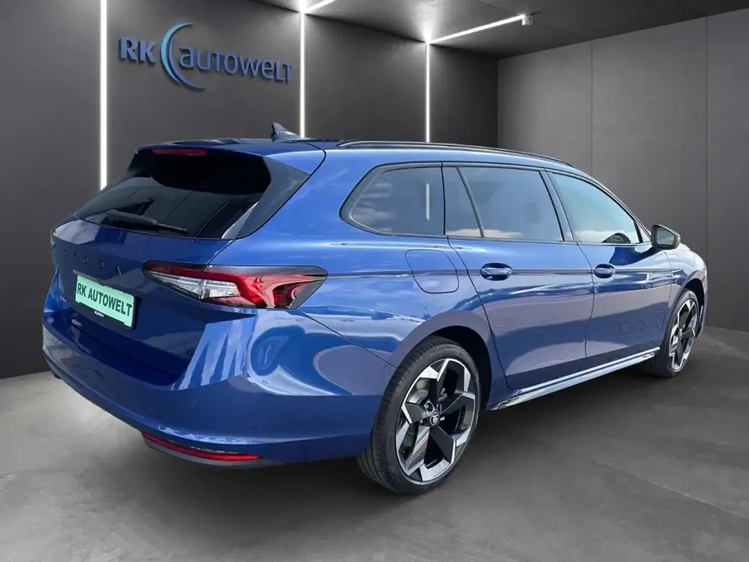 Skoda Superb - Thumbnail 3