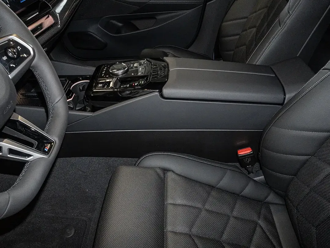 BMW 530 - Thumbnail 11