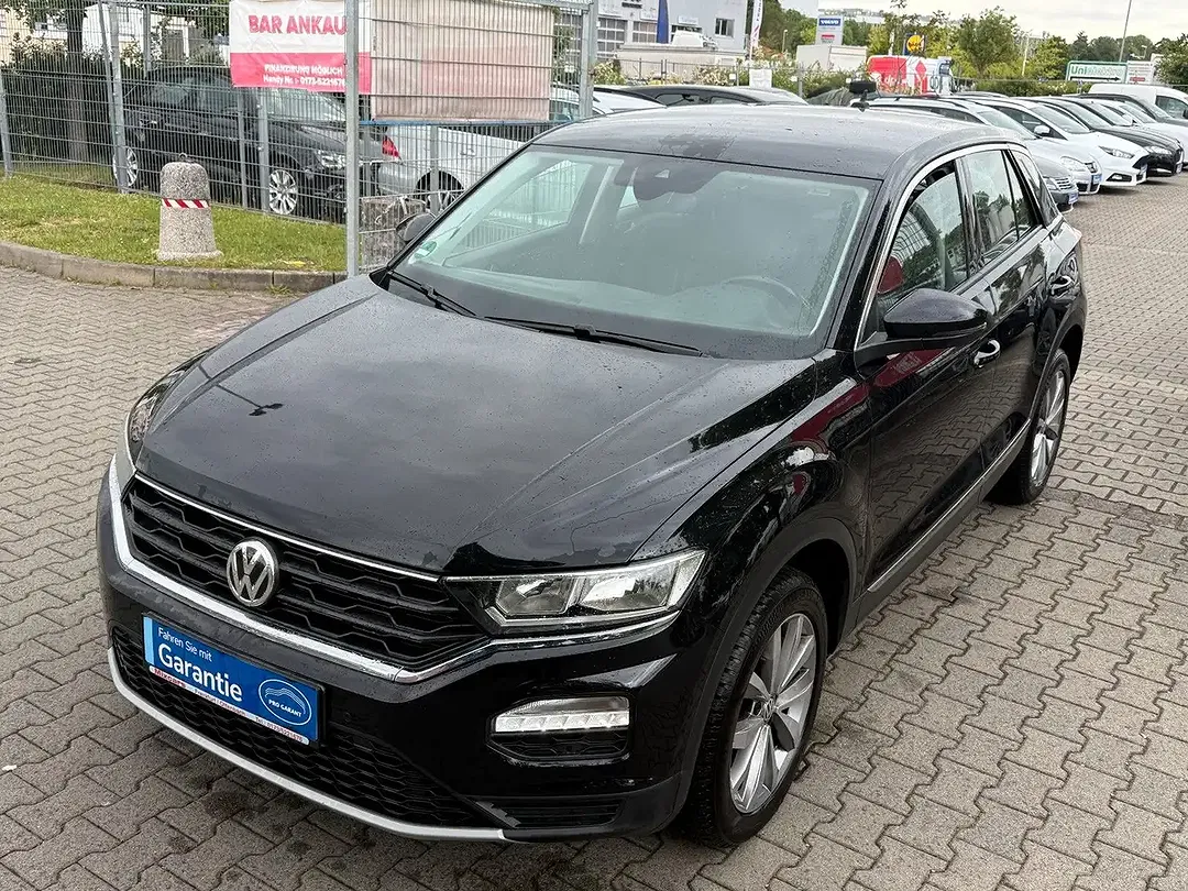 Volkswagen T-Roc - Thumbnail 7