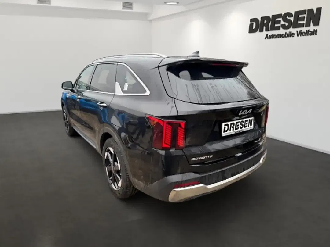Kia Sorento - Thumbnail 4
