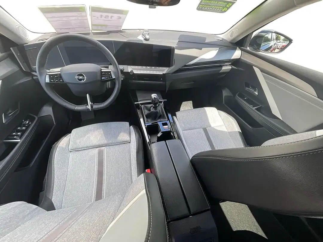 Opel Astra - Thumbnail 12