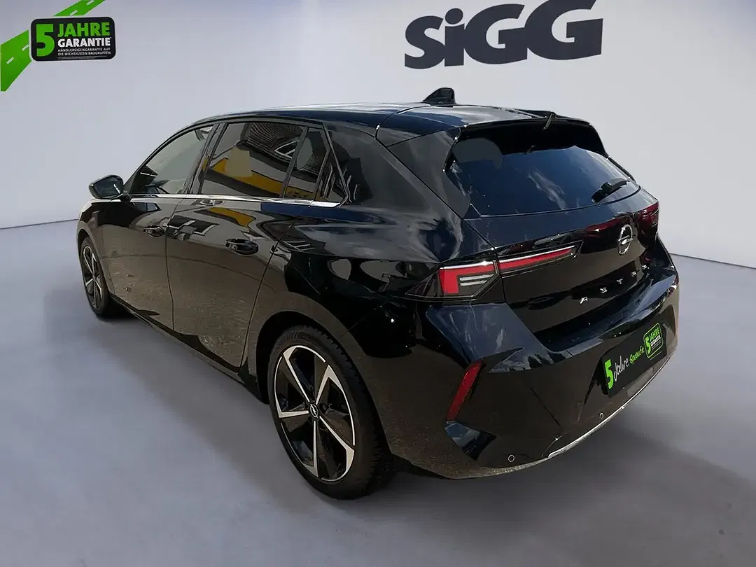 Opel Astra - Thumbnail 5