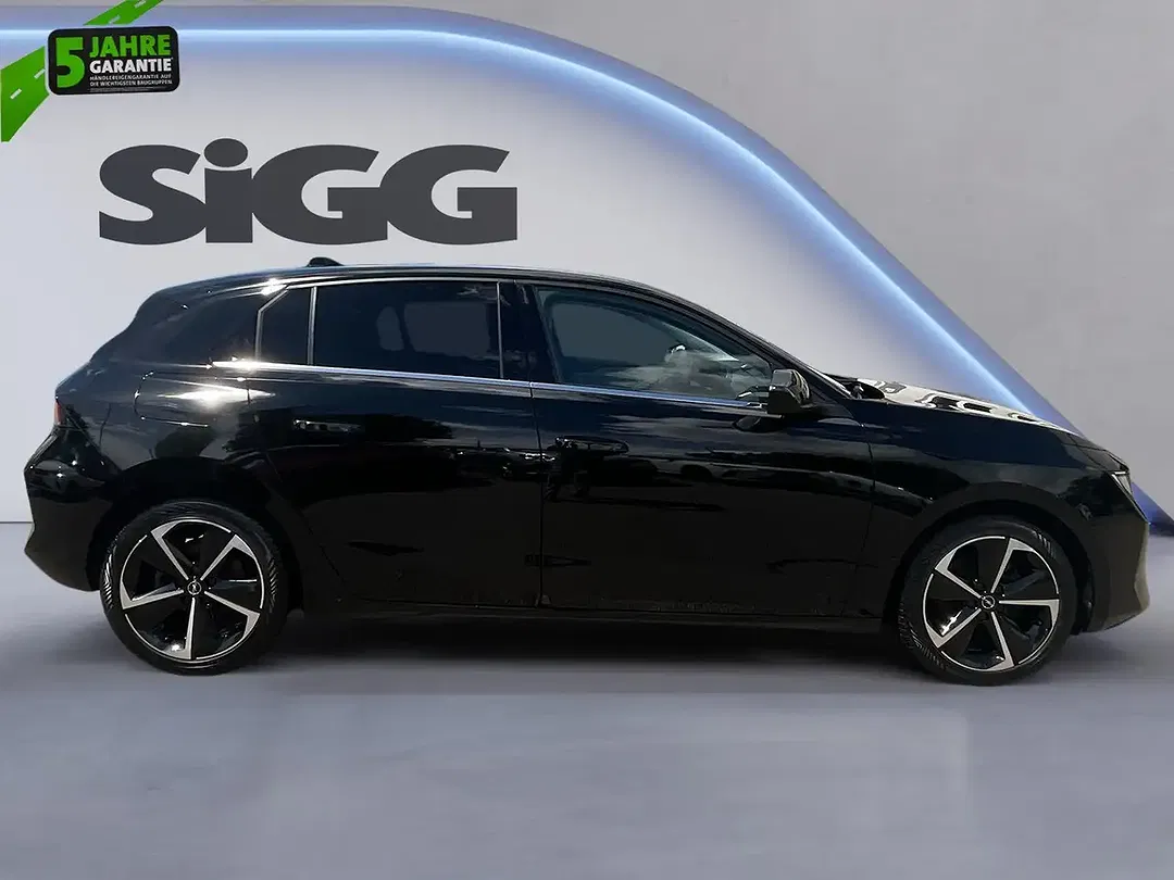 Opel Astra - Thumbnail 8