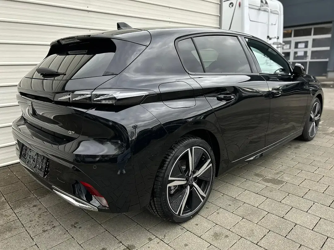 Peugeot 308 - Thumbnail 4