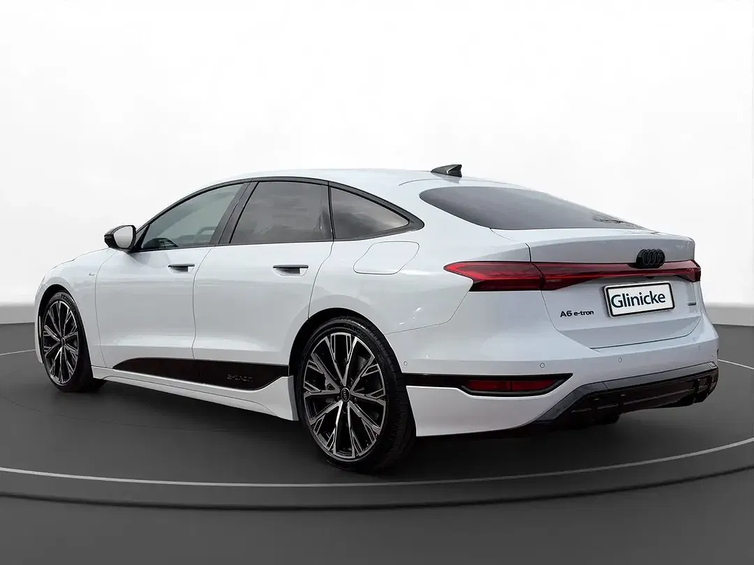 Audi A6 e-tron - Thumbnail 8