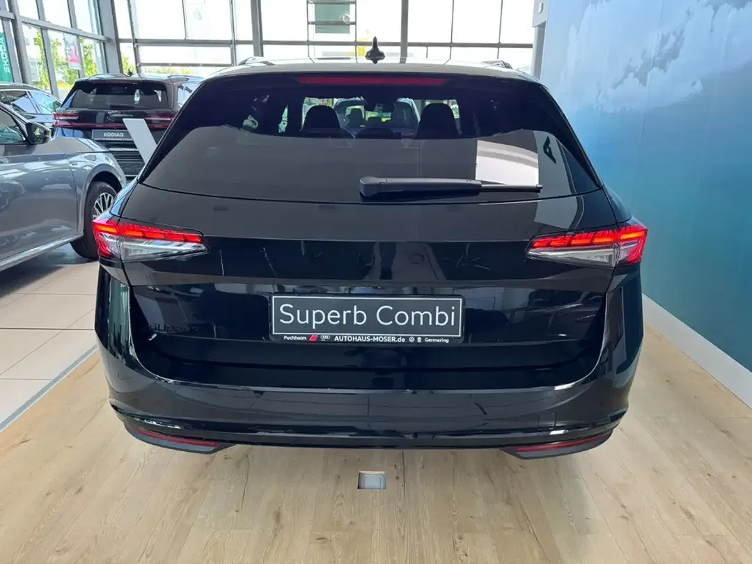 Skoda Superb - Thumbnail 4