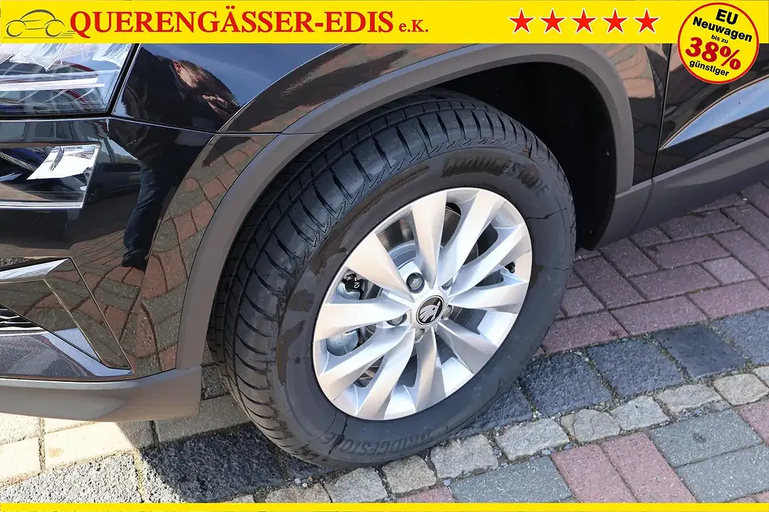 Skoda Karoq - Thumbnail 3