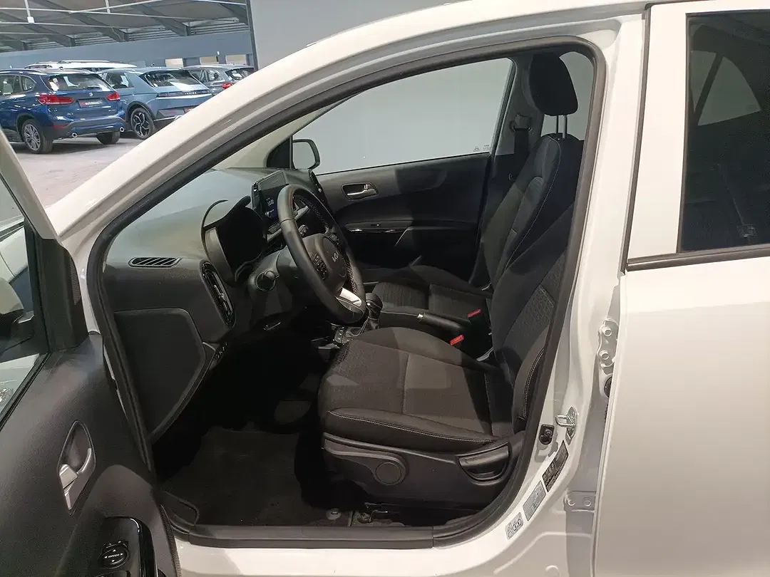 Kia Picanto - Thumbnail 8