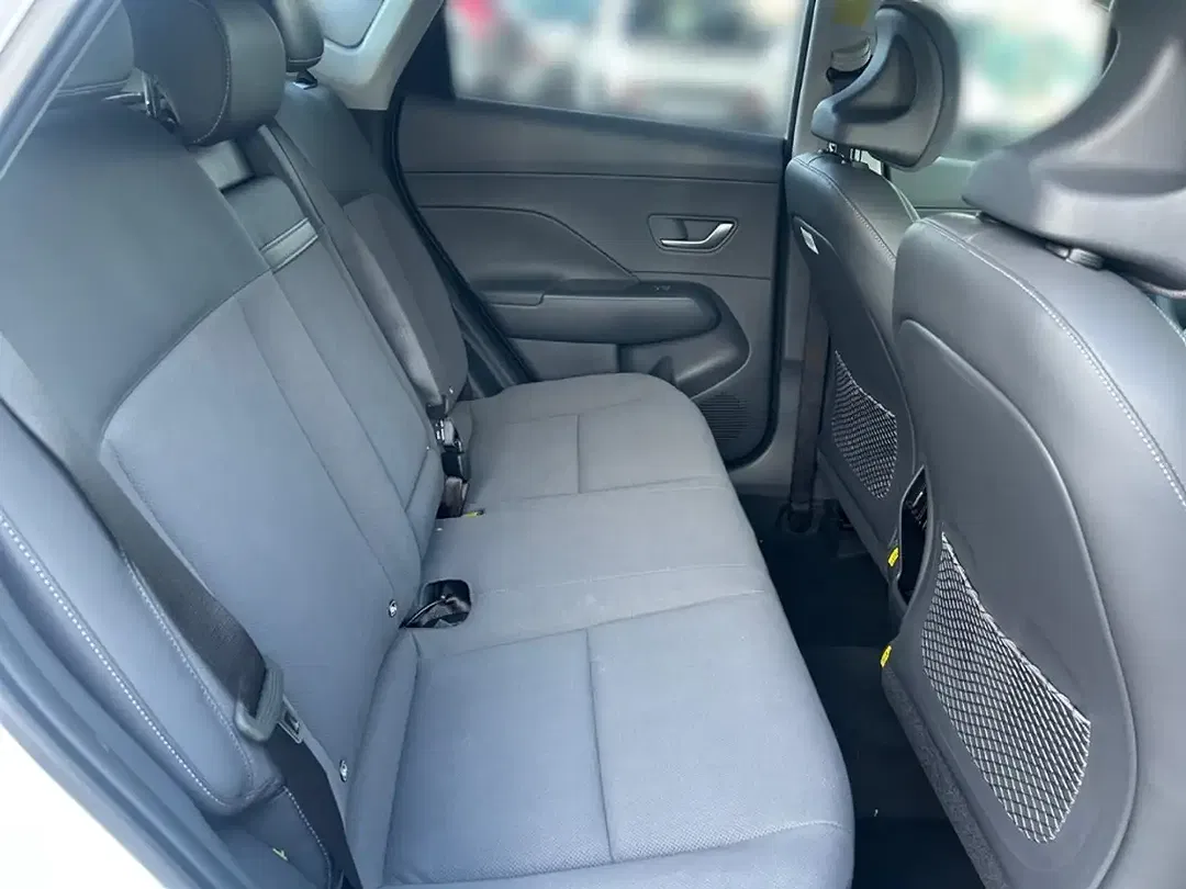 Hyundai KONA - Thumbnail 13