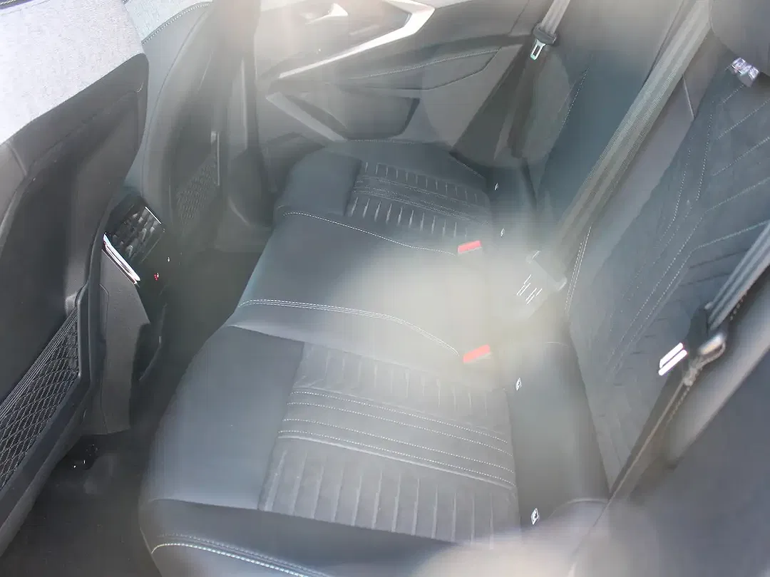 Peugeot 3008 - Thumbnail 7