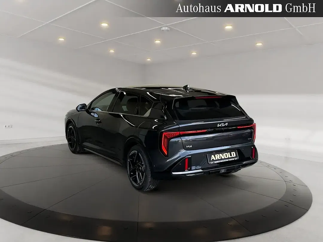 Kia K4 - Thumbnail 3