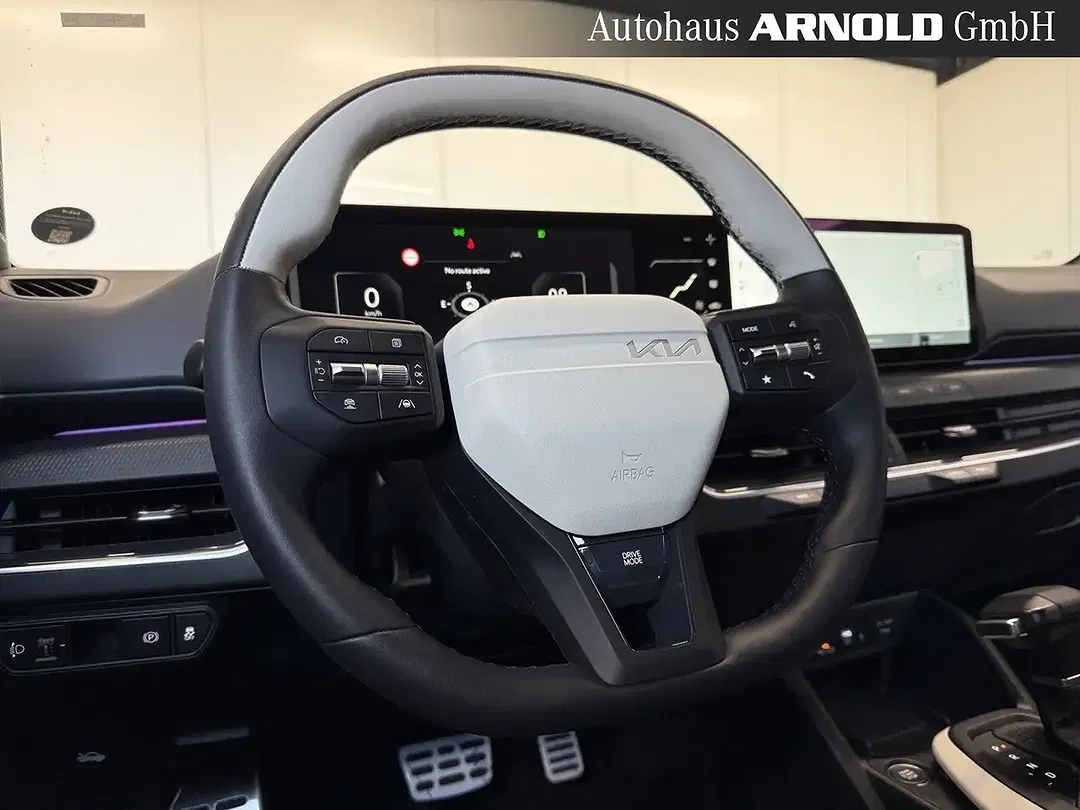 Kia K4 - Thumbnail 9