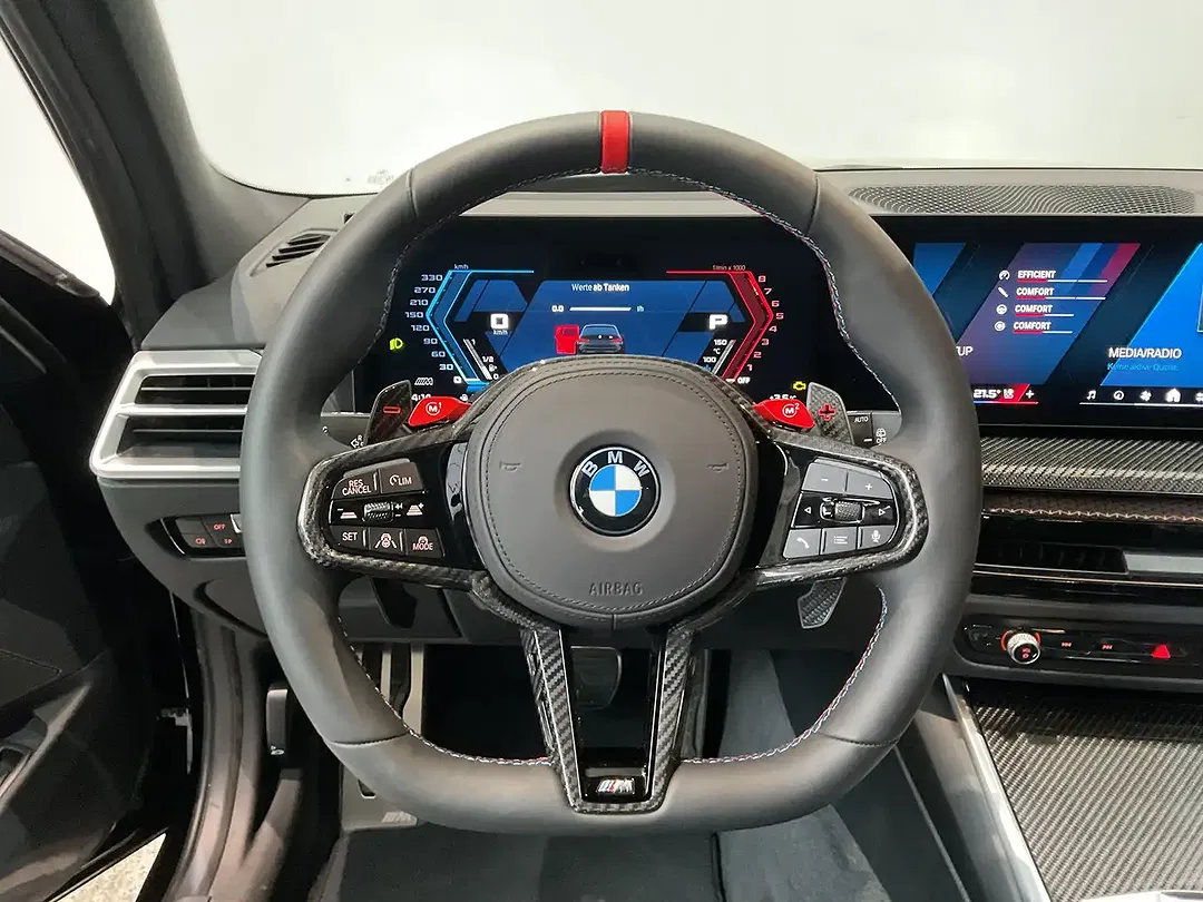BMW M3 - Thumbnail 4