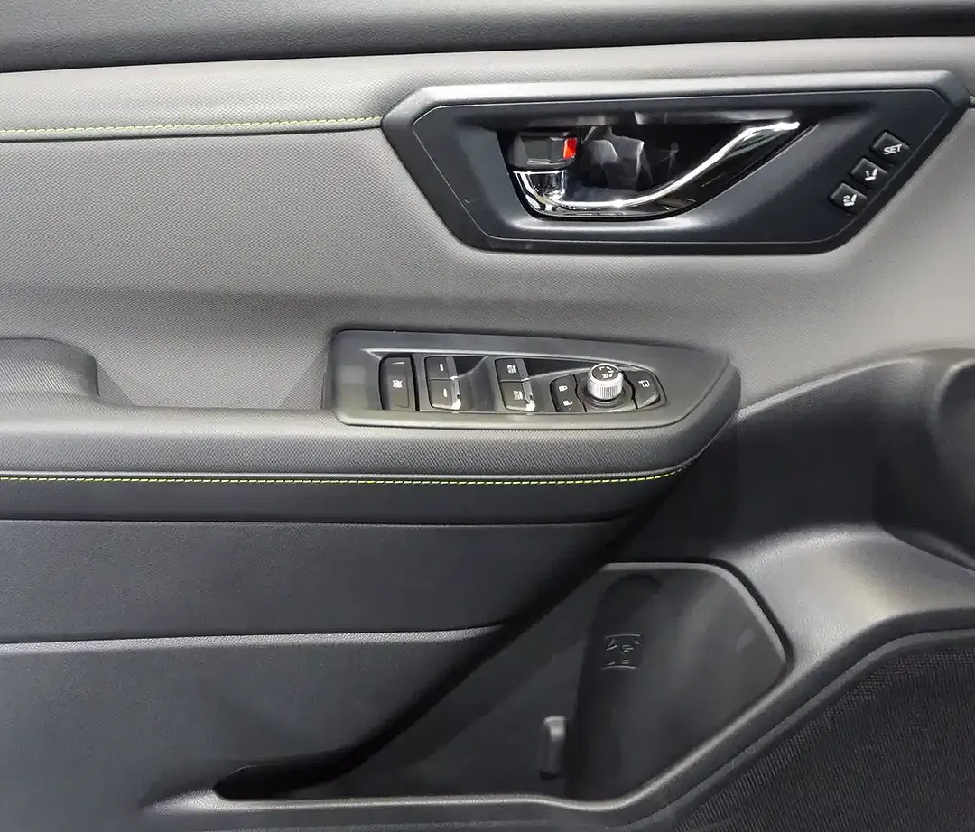 Subaru Forester - Thumbnail 9