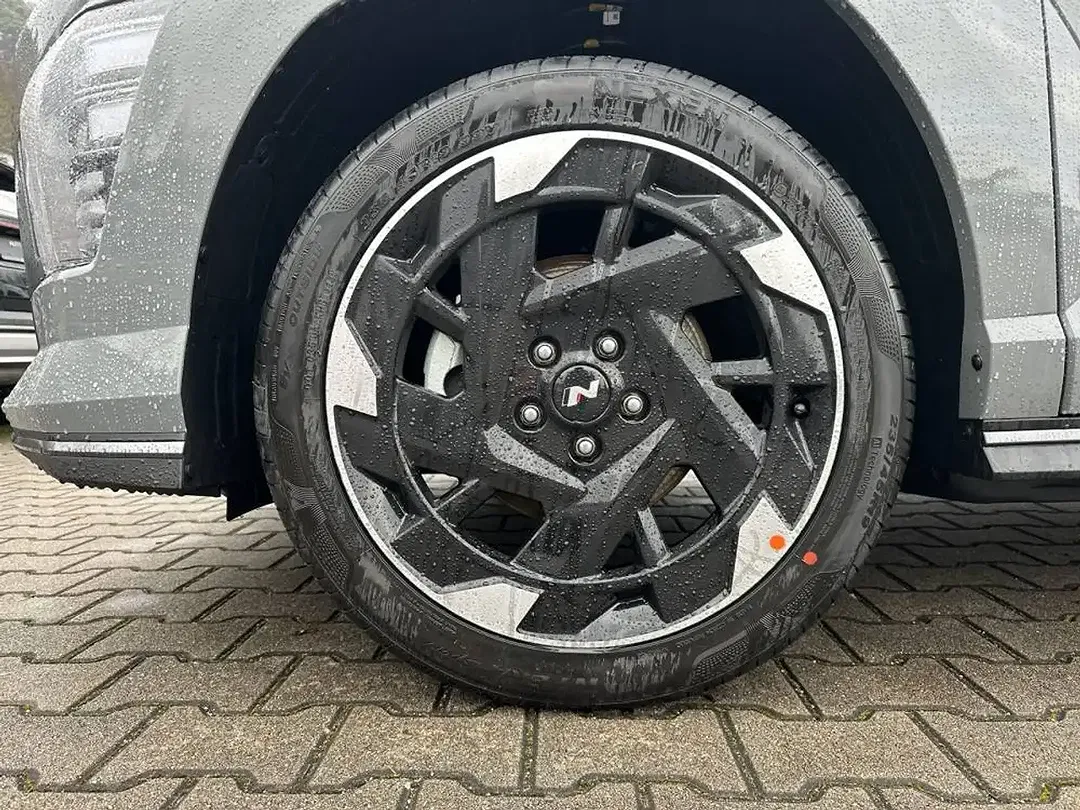 Hyundai KONA - Thumbnail 9