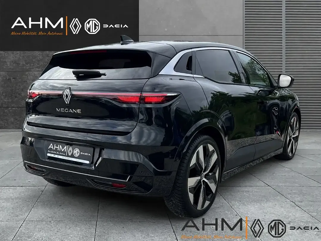 Renault Megane E-Tech - Thumbnail 2