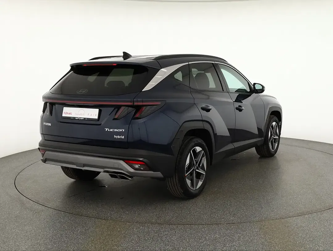 Hyundai TUCSON - Thumbnail 4