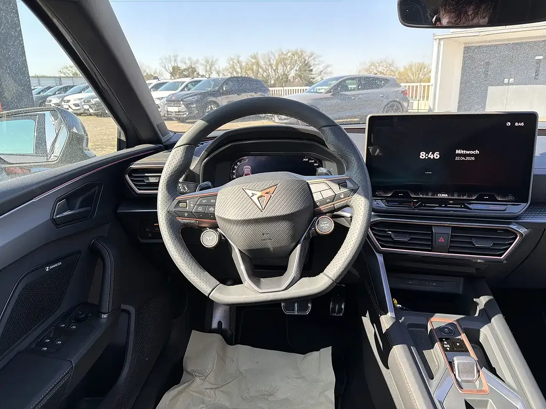 CUPRA Leon - Thumbnail 12
