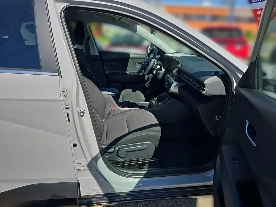 Hyundai KONA - Thumbnail 14