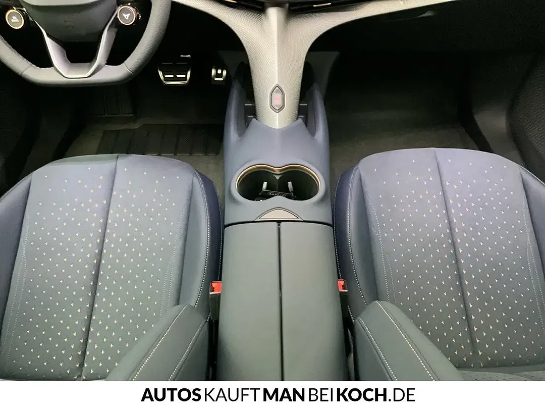 CUPRA Tavascan - Thumbnail 9