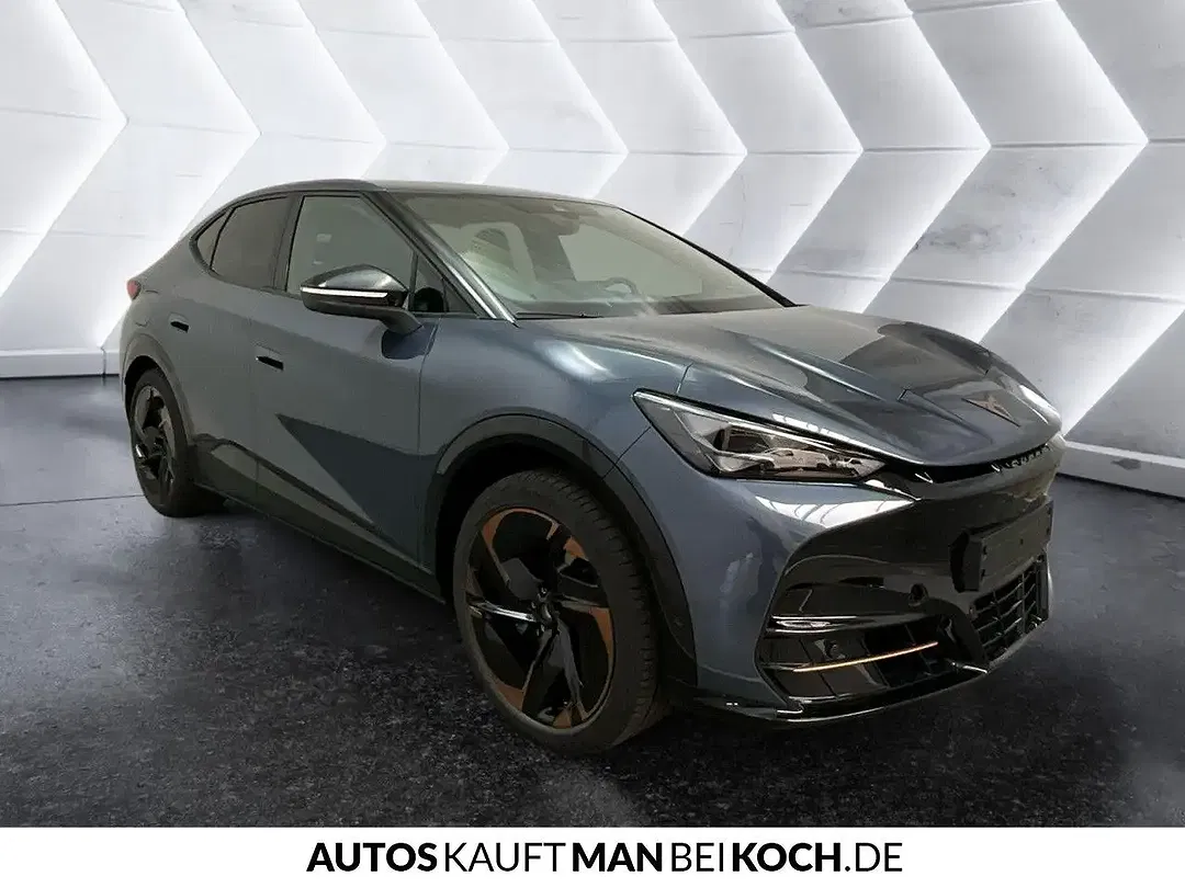 CUPRA Tavascan - Thumbnail 4