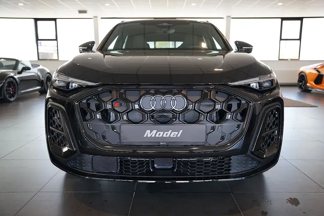 Audi SQ5 - Thumbnail 3