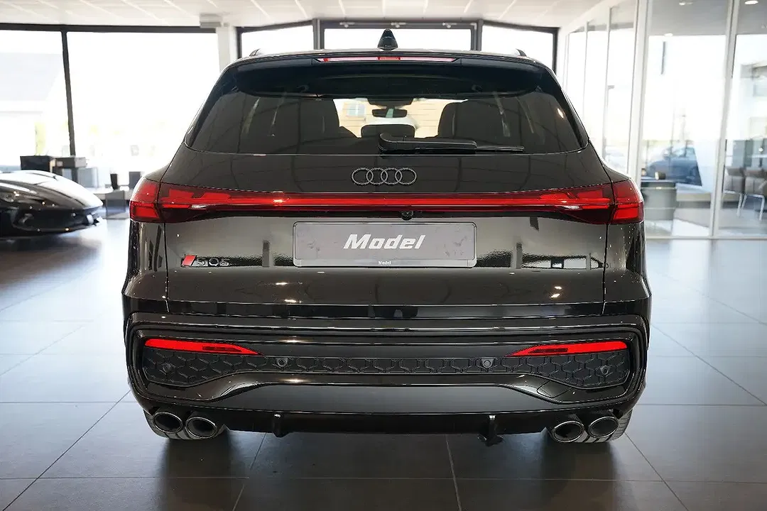 Audi SQ5 - Thumbnail 4