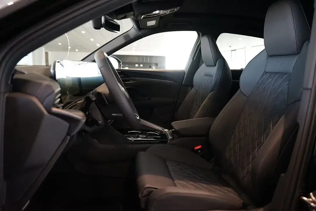 Audi SQ5 - Thumbnail 9
