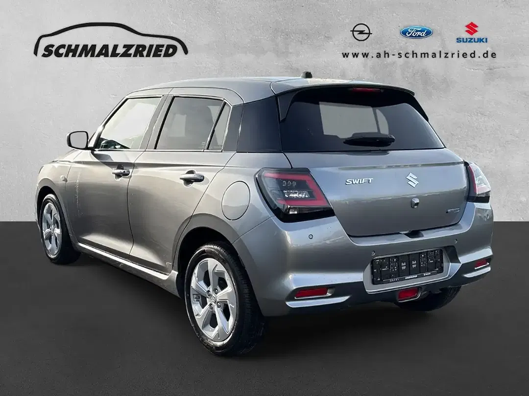 Suzuki Swift - Thumbnail 3