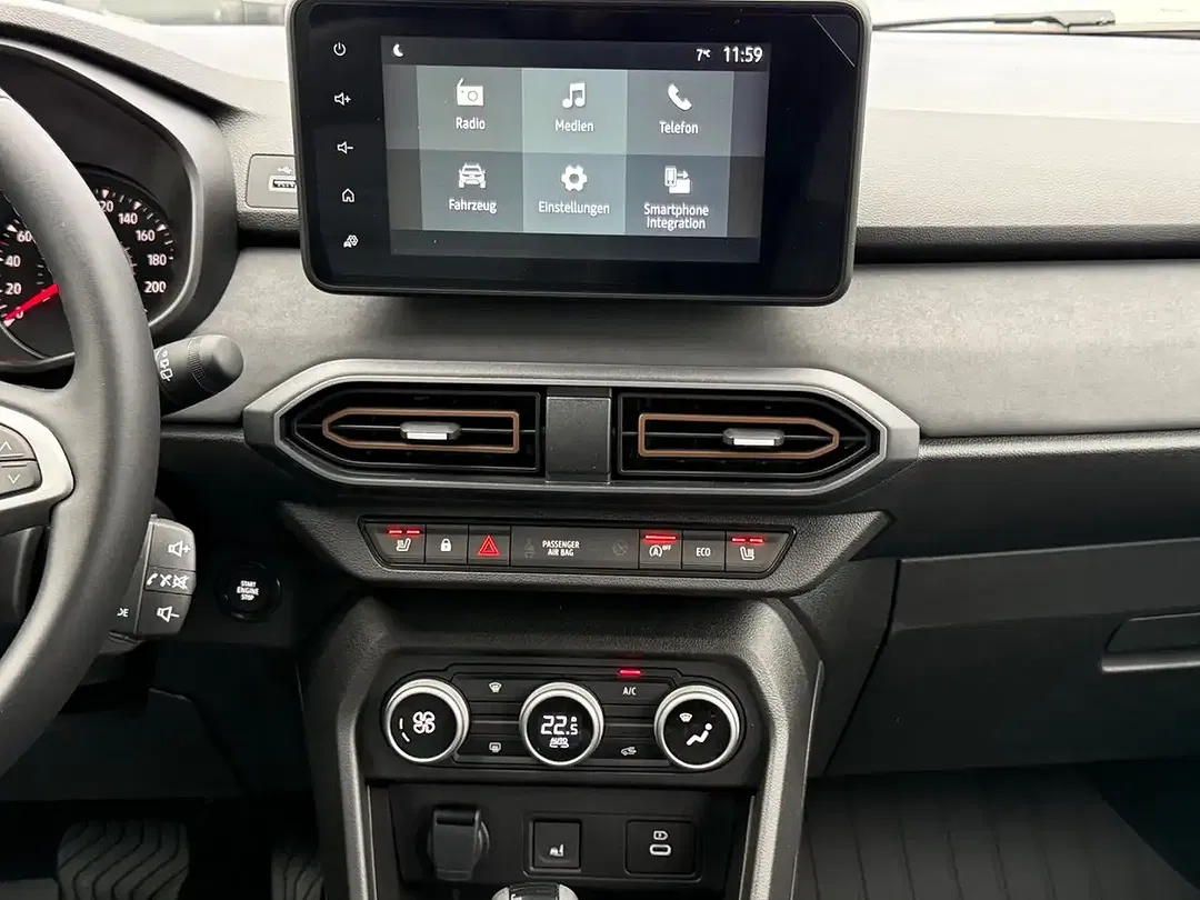 Dacia Sandero - Thumbnail 24