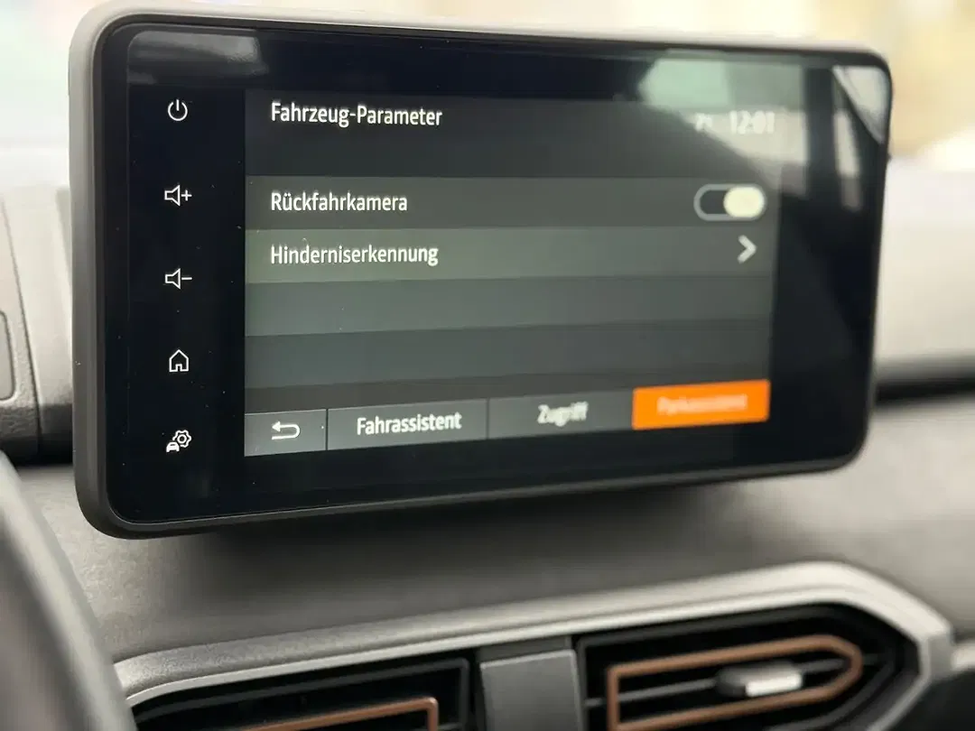 Dacia Sandero - Thumbnail 31